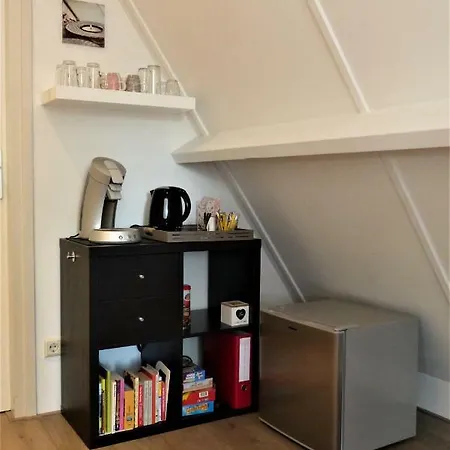 Onder De Rode Beuk Bed & Breakfast 3*
